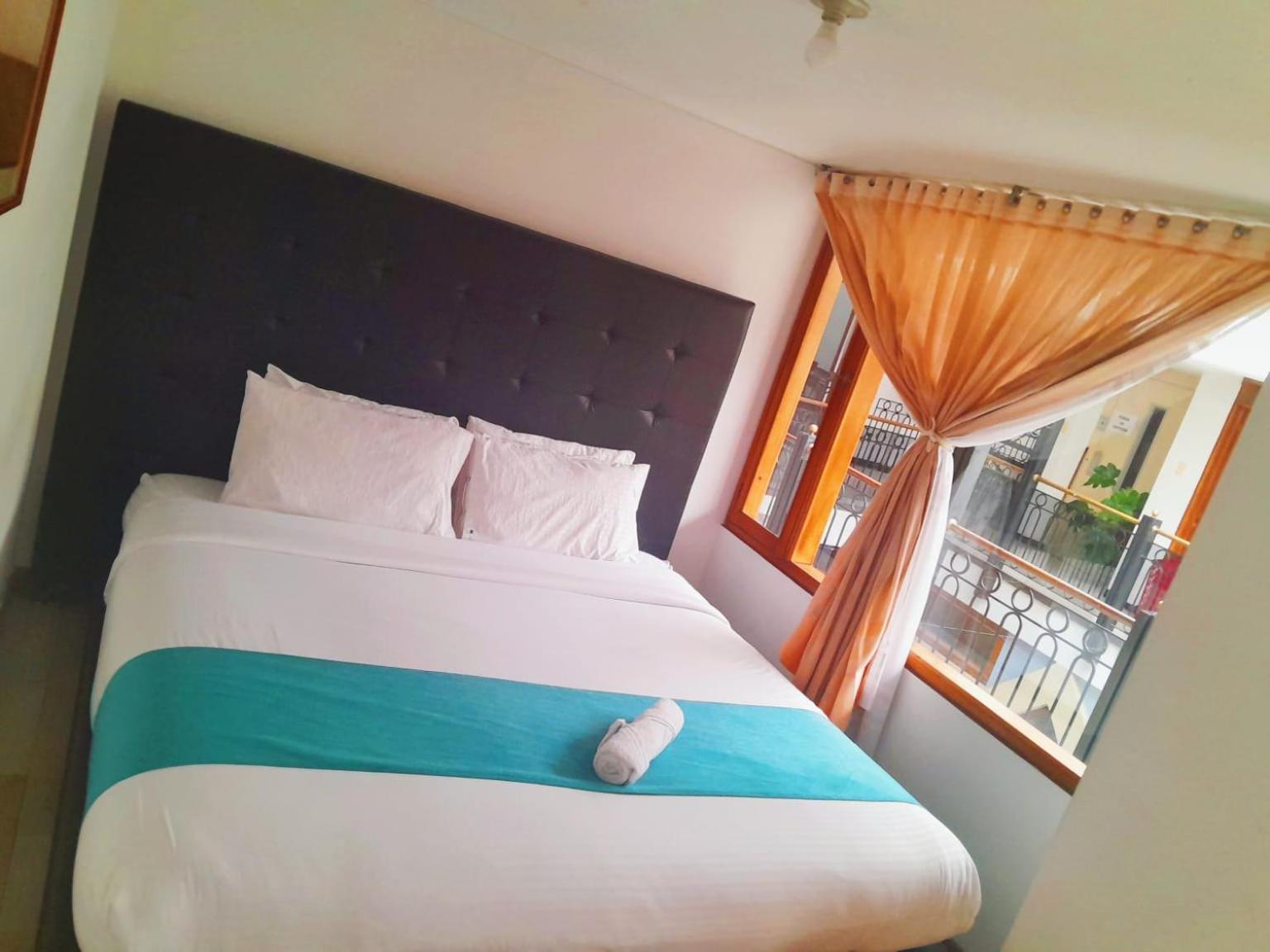 Hotel El Cid Plaza Premium 通哈 外观 照片