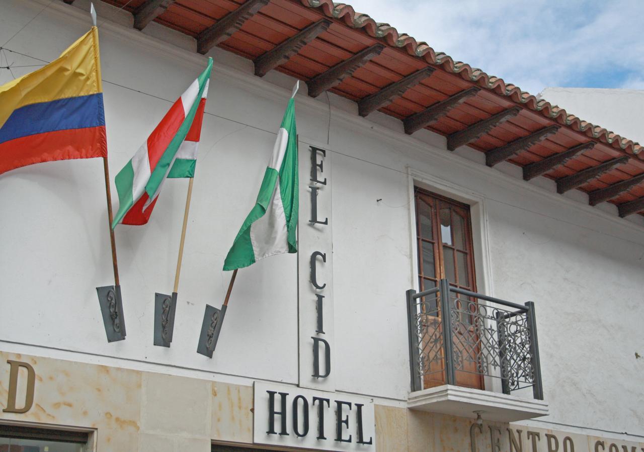 Hotel El Cid Plaza Premium 通哈 外观 照片